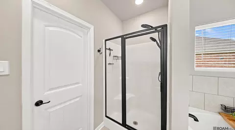 Bath - 4755 E Sunset Loop, Addis, LA 70710 photo 5 of 7