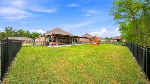 Exterior - 4755 E Sunset Loop, Addis, LA 70710 photo 5 of 7