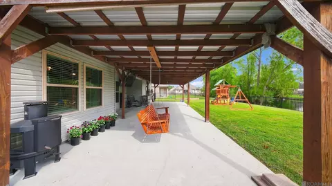 Exterior - 4755 E Sunset Loop, Addis, LA 70710 photo 3 of 7