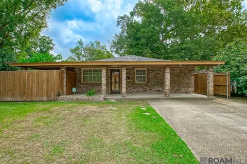 508 Eucalyptus St, Port Allen, LA 70767