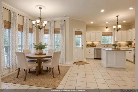 9141 Gary Dr, Denham Springs, LA 70726