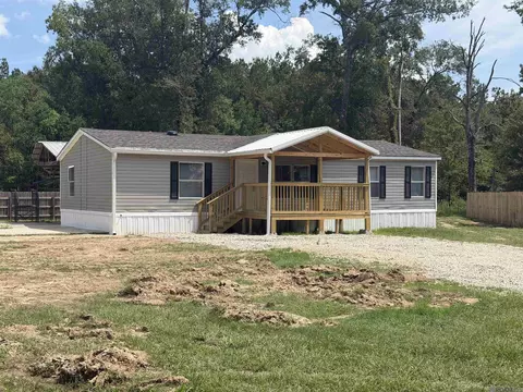 24562 Kenneth Dr, Denham Springs, LA 70726