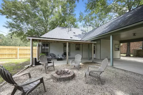 Exterior - 27561 Country Dr, Walker, LA 70785 photo 4 of 6