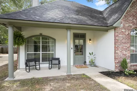 Exterior - 27561 Country Dr, Walker, LA 70785 photo 2 of 6