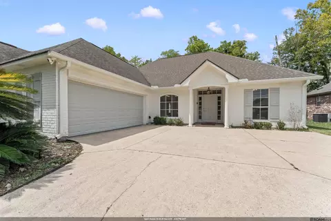 1254 Springlake Dr, Baton Rouge, LA 70810