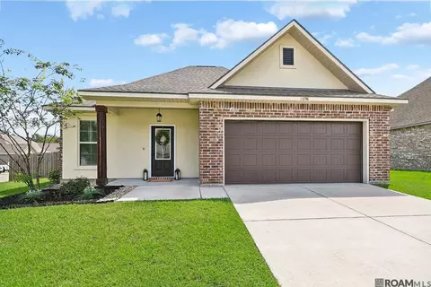 11896 Wildebeest Ridge Dr, Denham Springs, LA 70726