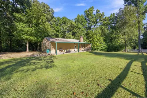13645 Hwy 10, Saint Francisville, LA 70775