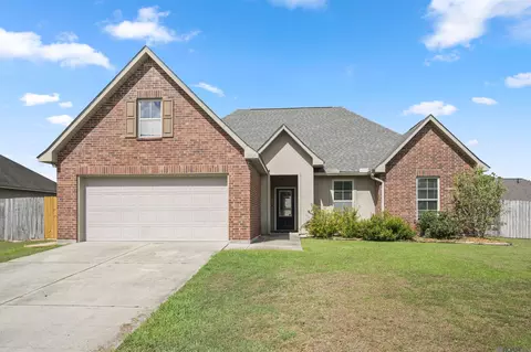 14231 Martinique Dr, Gonzales, LA 70737
