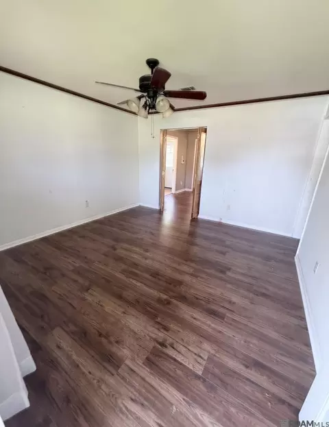 6720 Avocado Dr, Baton Rouge, LA 70812