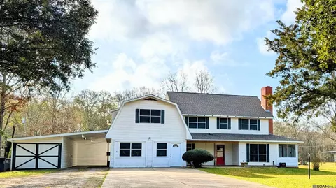 Exterior - 7944 Comite Acres Dr, Baker, LA 70714 photo 3 of 12