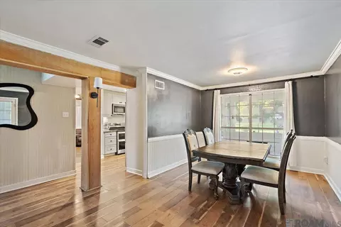 Dining - 7944 Comite Acres Dr, Baker, LA 70714 photo 1 of 2