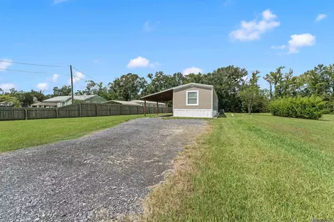 12487 Hebert Rd, Gonzales, LA 70737