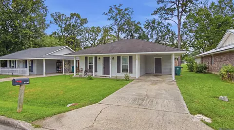 25577 Rosedown Dr, Denham Springs, LA 70726