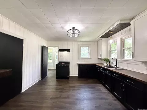 3648 Sherwood St, Baton Rouge, LA 70805
