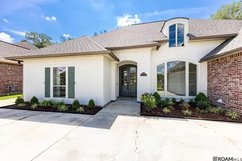 Exterior - 13348 Williamsburg Ave, Walker, LA 70785 photo 3 of 9