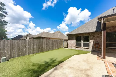 Exterior - 13348 Williamsburg Ave, Walker, LA 70785 photo 6 of 9