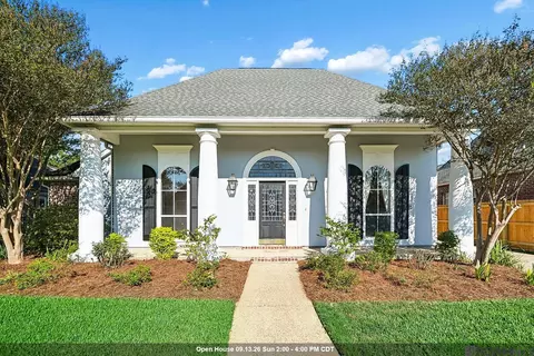 733 Troutbeck Dr, Baton Rouge, LA 70810