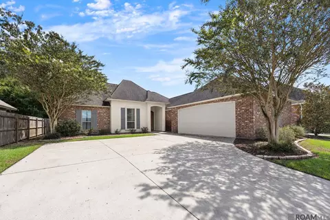 12022 Spring House Dr, Greenwell Springs, LA 70739