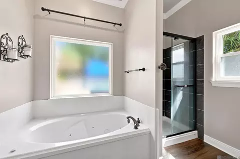 Bath - 33798 Cane Market Rd, Walker, LA 70785 photo 3 of 7