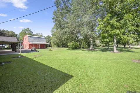Exterior - 35013 J W Hall Rd, Walker, LA 70785 photo 8 of 9