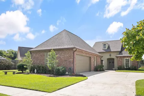 235 Fieldhouse Ave, Saint Gabriel, LA 70776