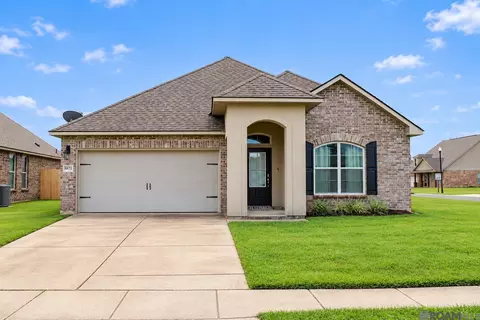 8872 Cherry Laurel Ave, Zachary, LA 70791