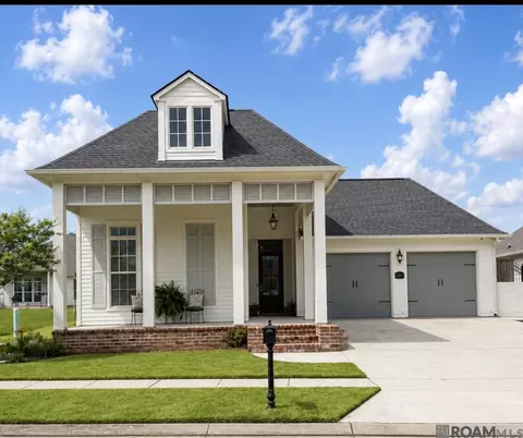 38182 Emery Ln, Prairieville, LA 70769