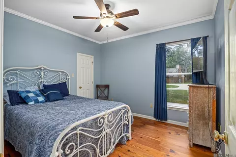 Bedroom - 31792 River Pines Dr, Springfield, LA 70462 photo 2 of 4