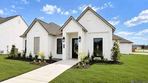 7025 Ardennes Dr, Baton Rouge, LA 70820
