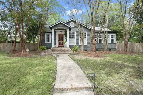 4933 Claycut Rd, Baton Rouge, LA 70806