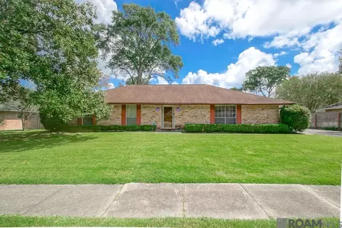 955 Lils Ct, Baton Rouge, LA 70806