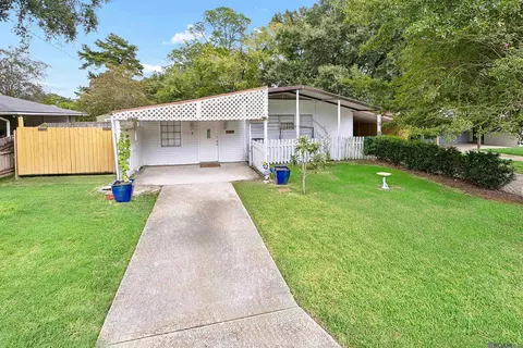 4333 Bea Dr, Baton Rouge, LA 70809
