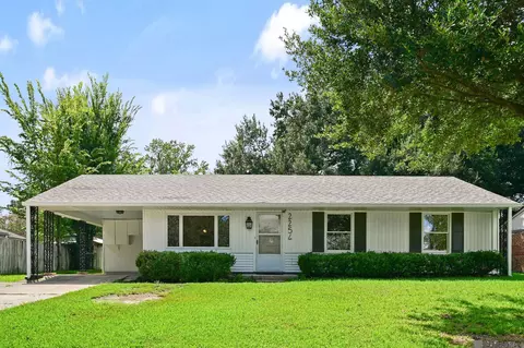 2254 E Contour Dr, Baton Rouge, LA 70809