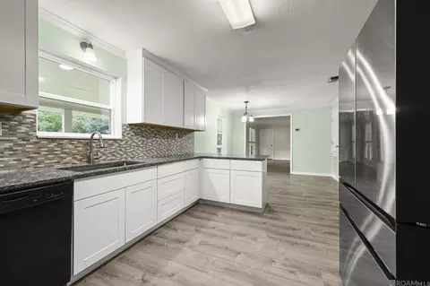 30985 Burgess Rd, Denham Springs, LA 70726