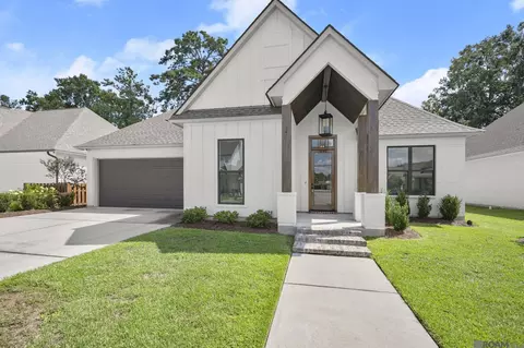 1150 Ivy Ct, Denham Springs, LA 70726