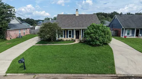 1620 Gardner Ave, Denham Springs, LA 70726