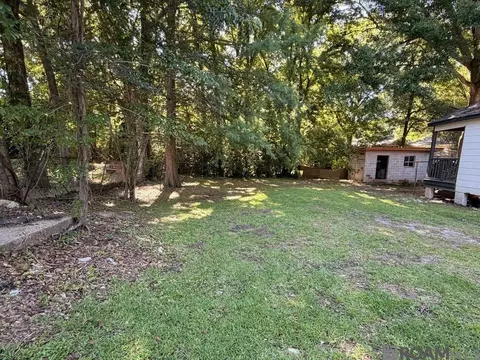 29 Thomas H Delpit Dr, Baton Rouge, LA 70810