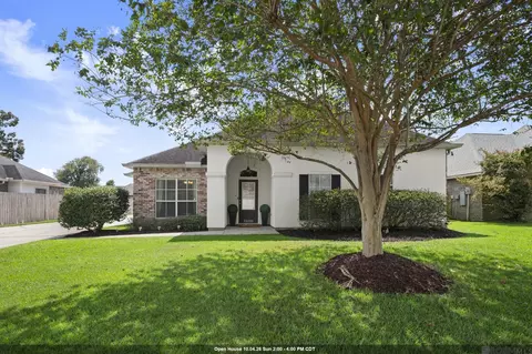 36305 Crestway Ave, Prairieville, LA 70769