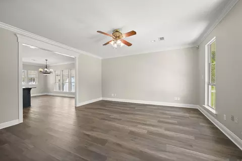 Living - 32787 Duff Rd, Walker, LA 70785 photo 5 of 7