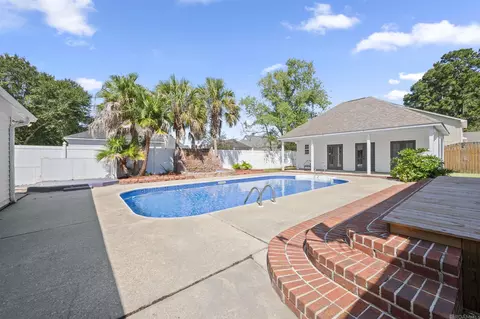 Exterior - 32787 Duff Rd, Walker, LA 70785 photo 4 of 10