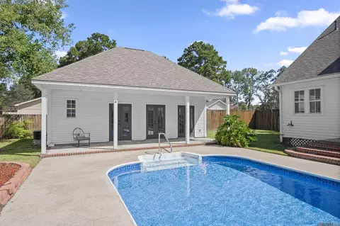 Exterior - 32787 Duff Rd, Walker, LA 70785 photo 6 of 10