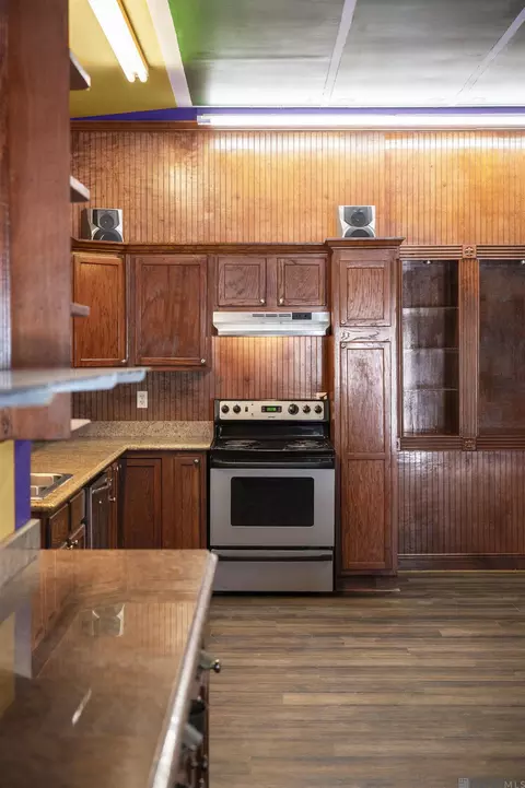 Kitchen - 32787 Duff Rd, Walker, LA 70785 photo 7 of 7