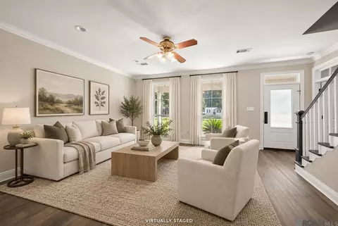 Living - 32787 Duff Rd, Walker, LA 70785 photo 3 of 7