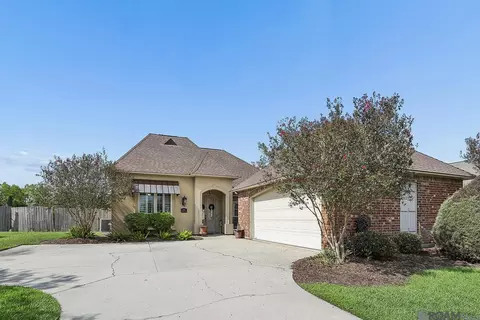2061 Cypress Cove Ave, Zachary, LA 70791