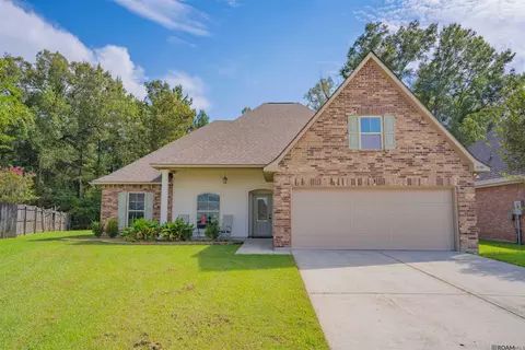 10190 Angela Dr, Denham Springs, LA 70706