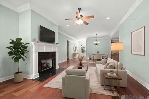 7022 Buttonbush Dr, Baton Rouge, LA 70817