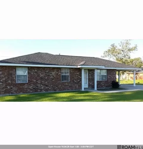 19416 Fig St, Vacherie, LA 70090