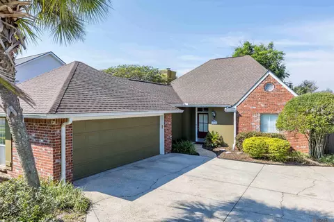 18855 W Lake Terrace Dr, Baton Rouge, LA 70817