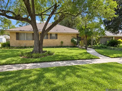 1783 Bellrose Dr, Baton Rouge, LA 70815