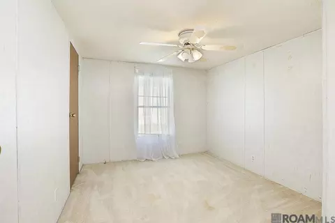 Bedroom - 29796 A Burns Ln, Walker, LA 70785 photo 2 of 3